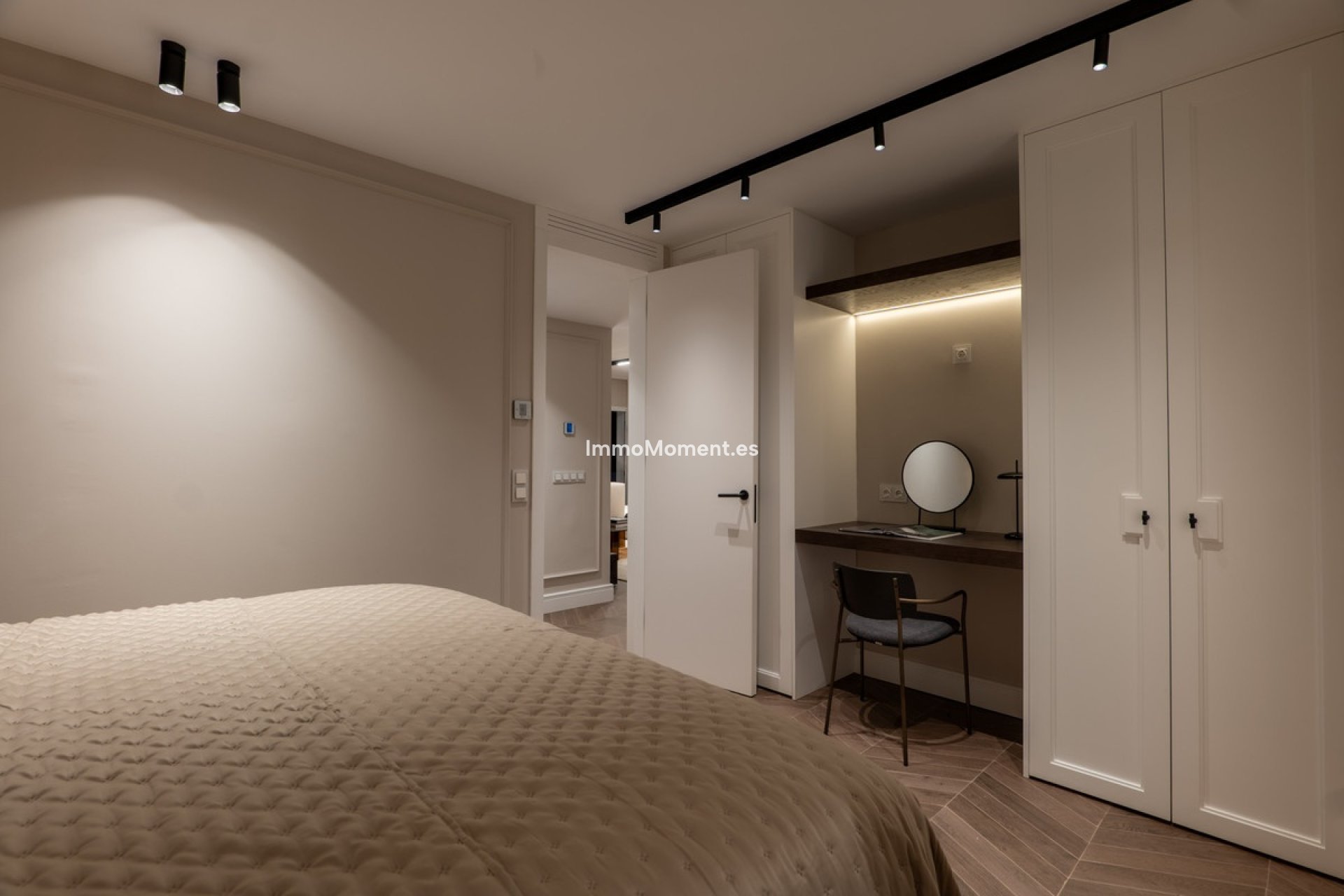 Reventa - Apartamento - Benahavís - Benahavís Centro