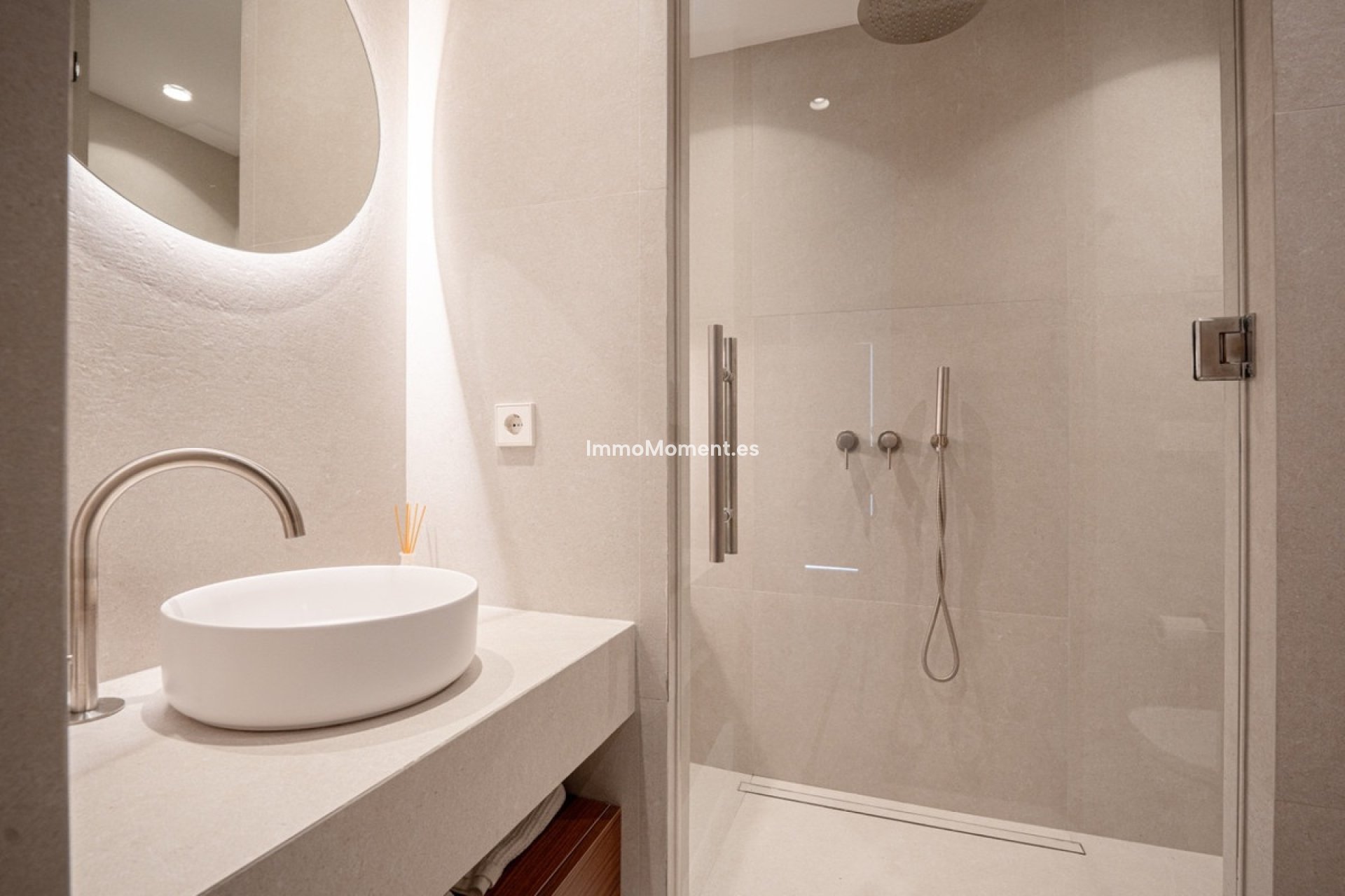 Reventa - Apartamento - Benahavís - Benahavís Centro