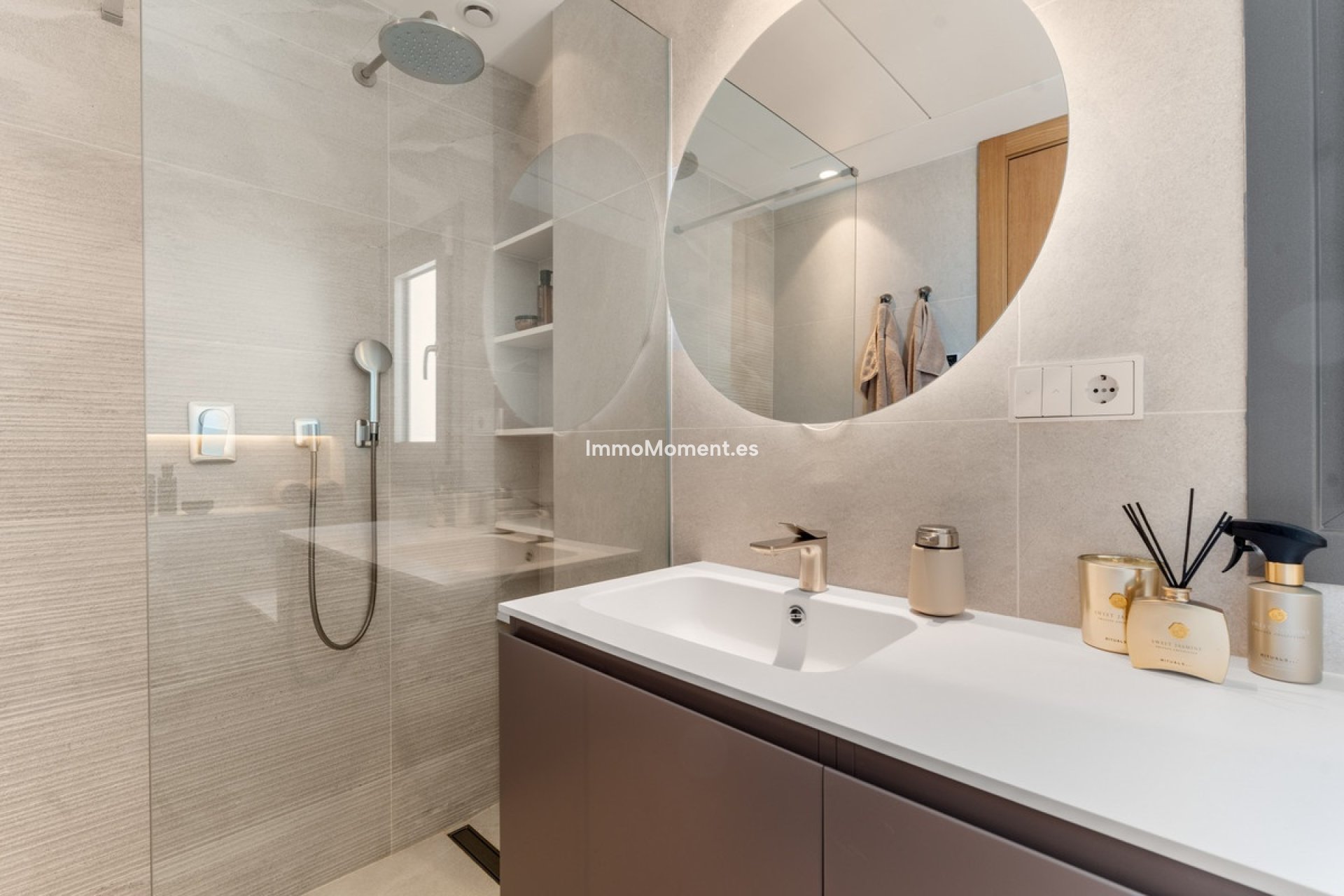 Reventa - Apartamento - Benahavís - Benahavís Centro