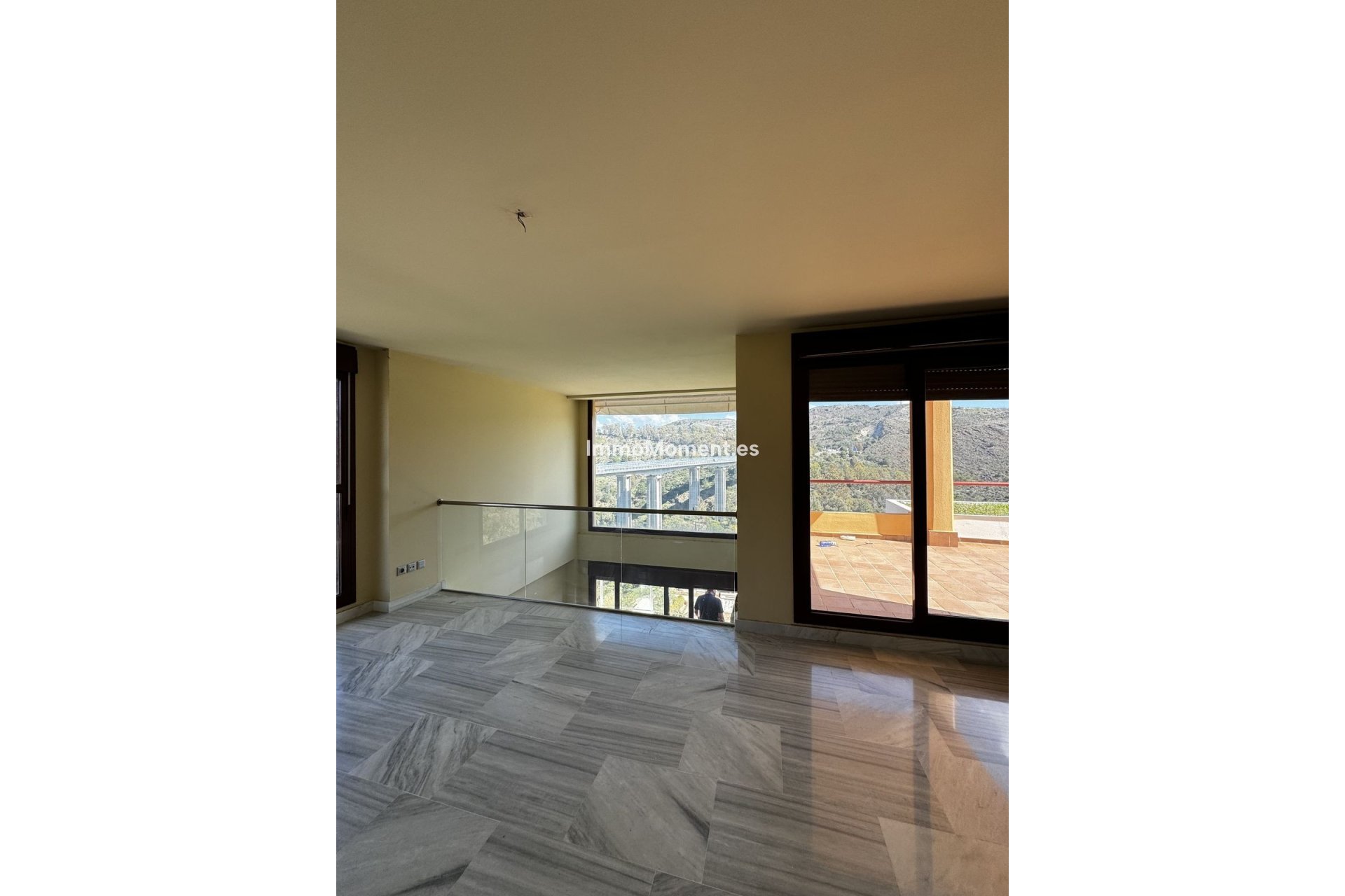 Reventa - Apartamento - Benahavís - Benahavís Centro