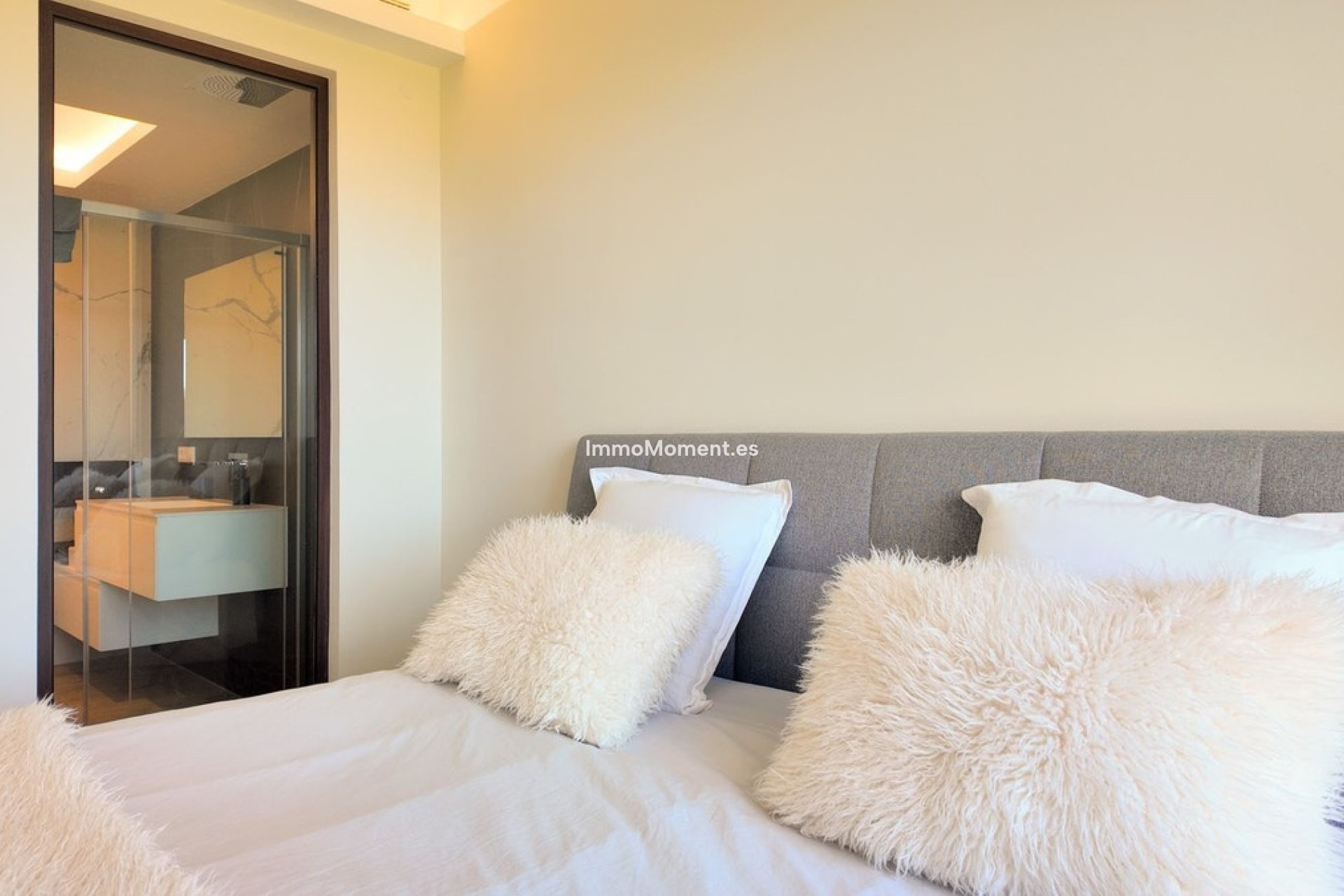 Reventa - Apartamento - Benahavís - Benahavís Centro