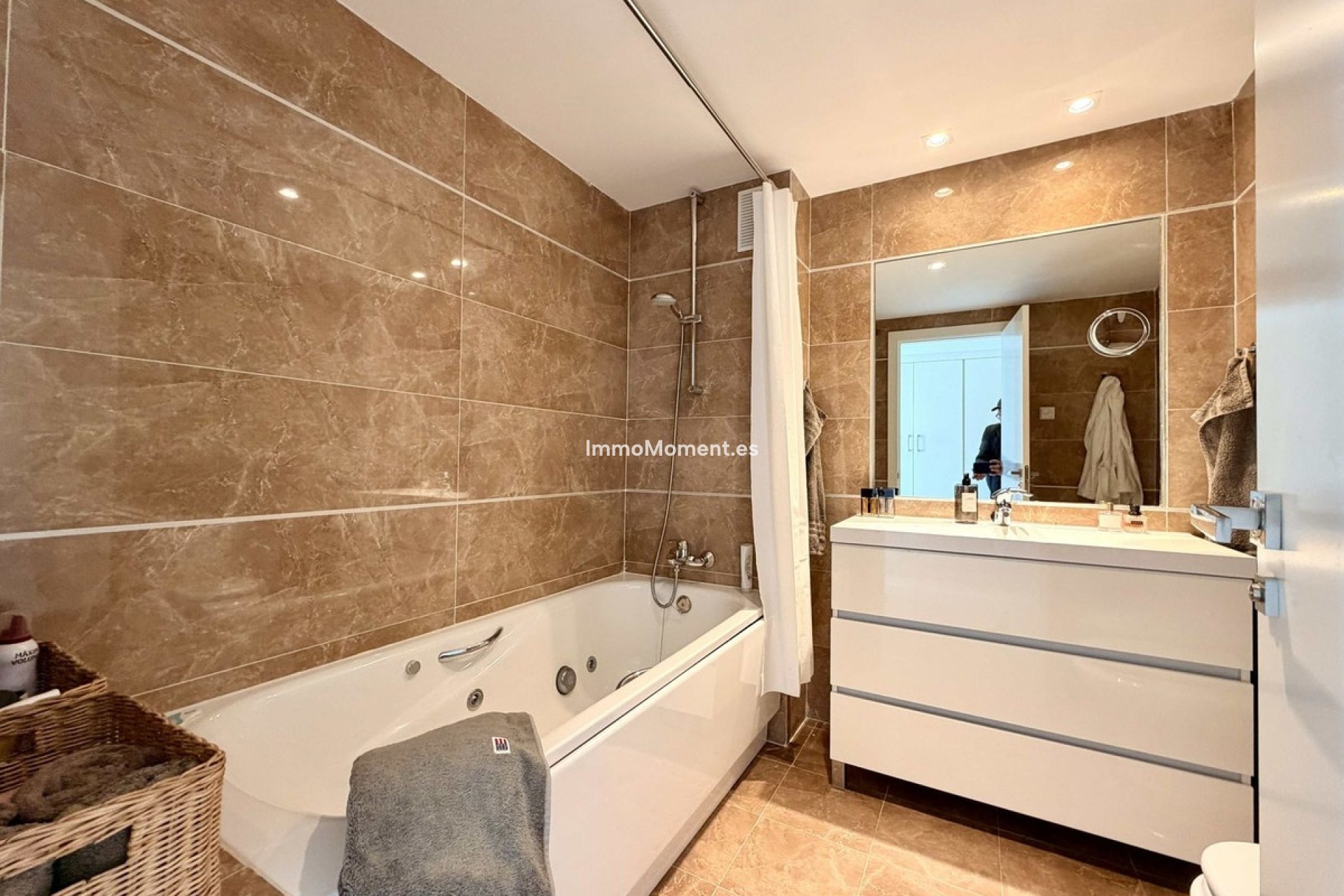 Reventa - Apartamento - Benahavís - Benahavís Centro