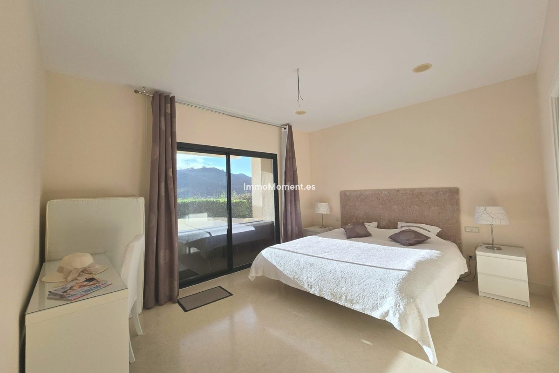 Reventa - Apartamento - Benahavís - Benahavís Centro