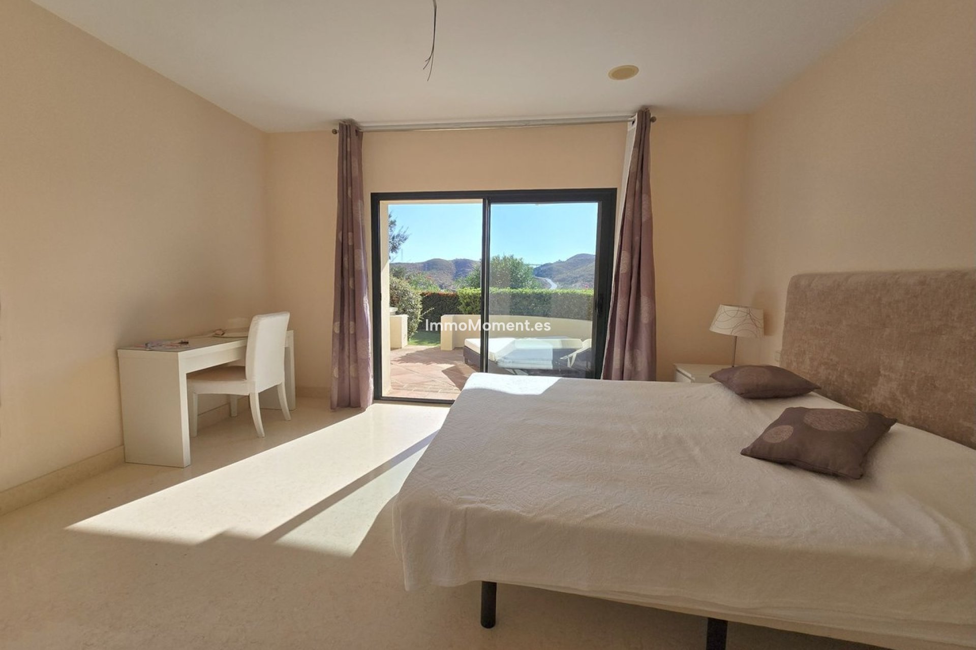 Reventa - Apartamento - Benahavís - Benahavís Centro