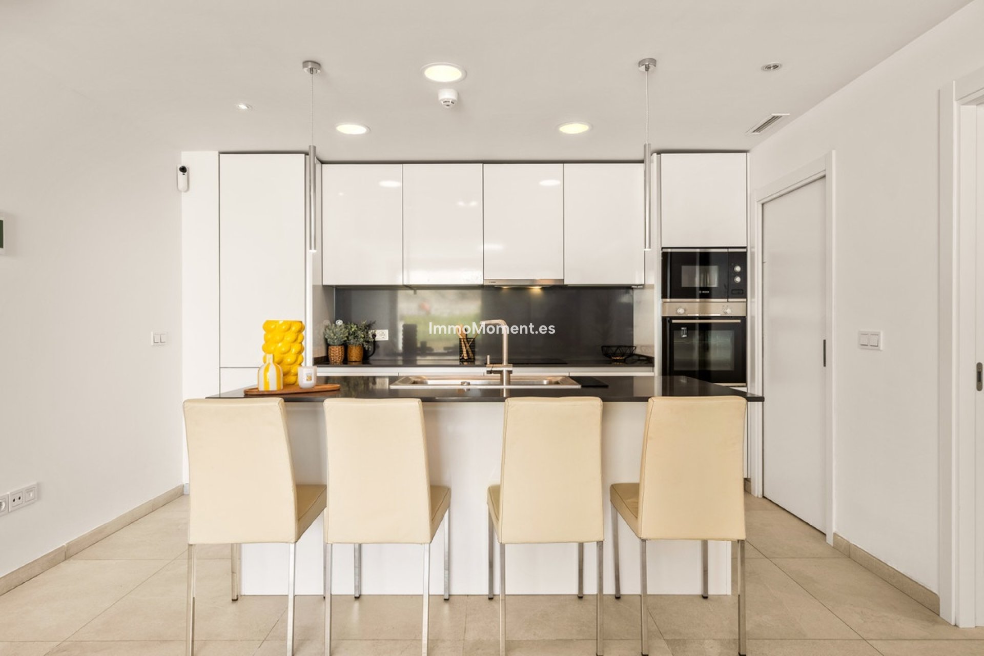 Reventa - Apartamento - Benahavís - Benahavís Centro