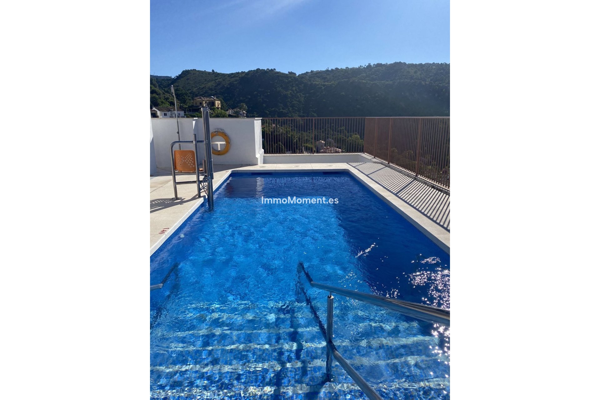 Reventa - Apartamento - Benahavís - Benahavís Centro
