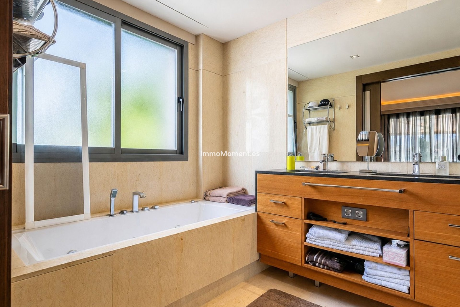 Reventa - Apartamento - Benahavís - Benahavís Centro