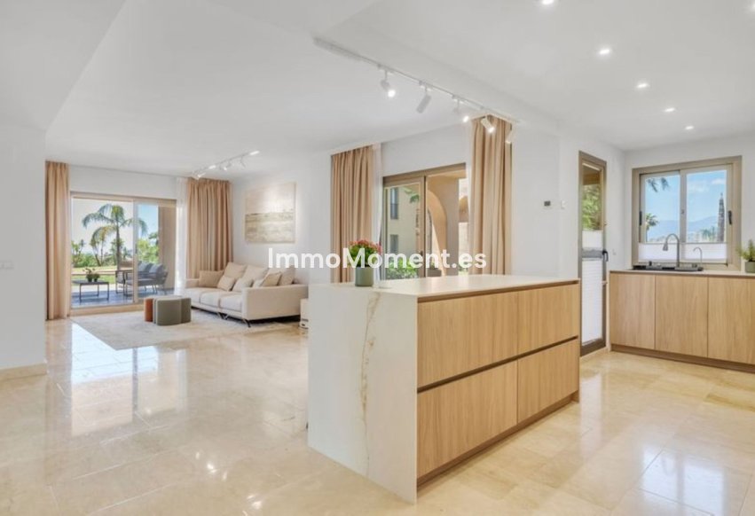 Reventa - Apartamento - Benahavís - Benahavís Centro
