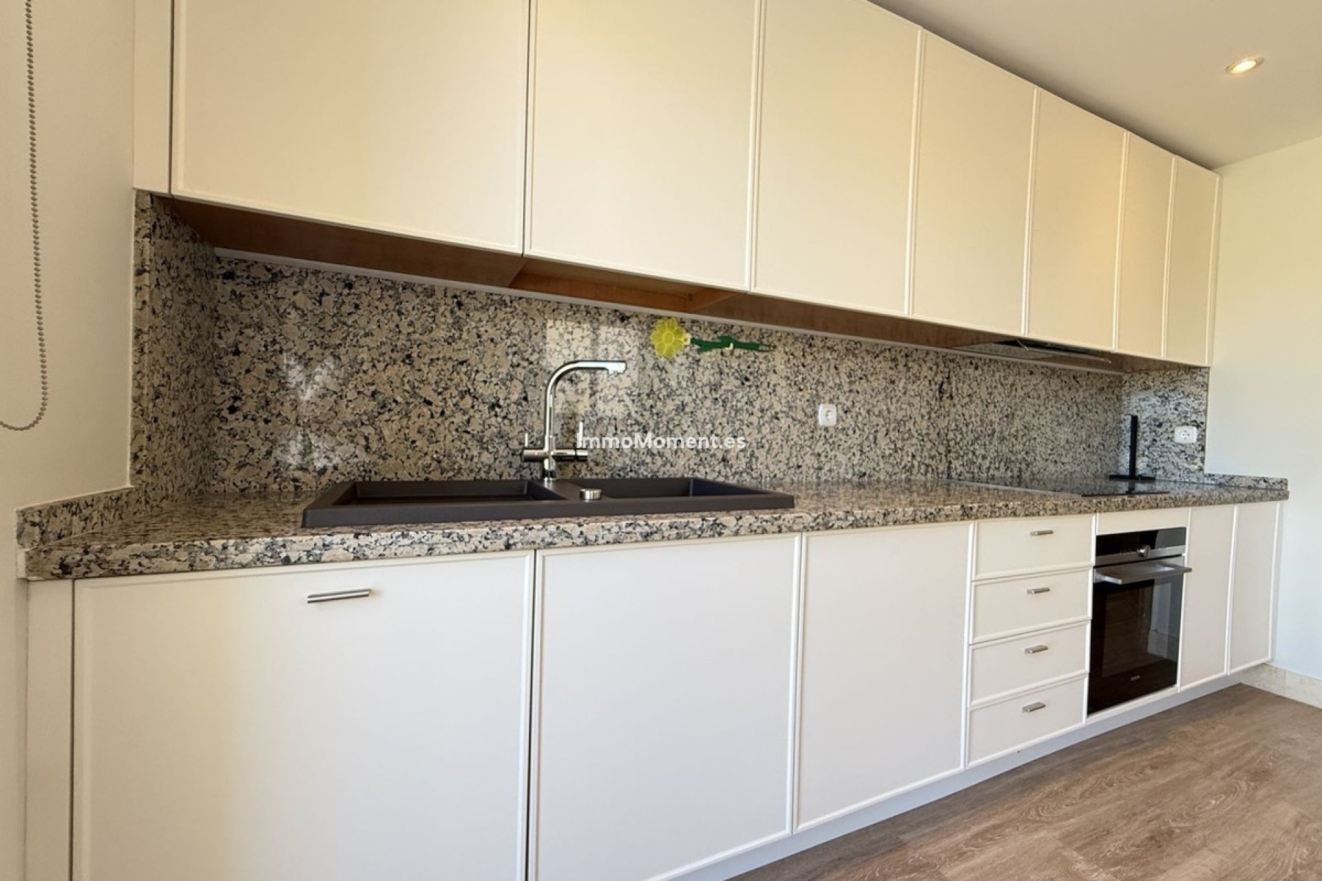 Reventa - Apartamento - Benahavís - Benahavís Centro