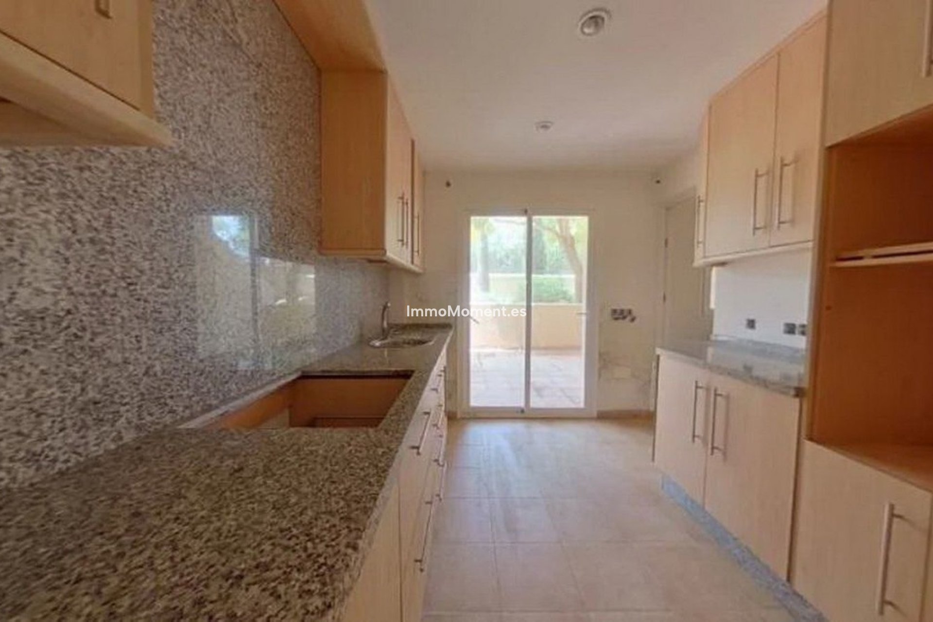 Reventa - Apartamento - Benahavís - Benahavís Centro