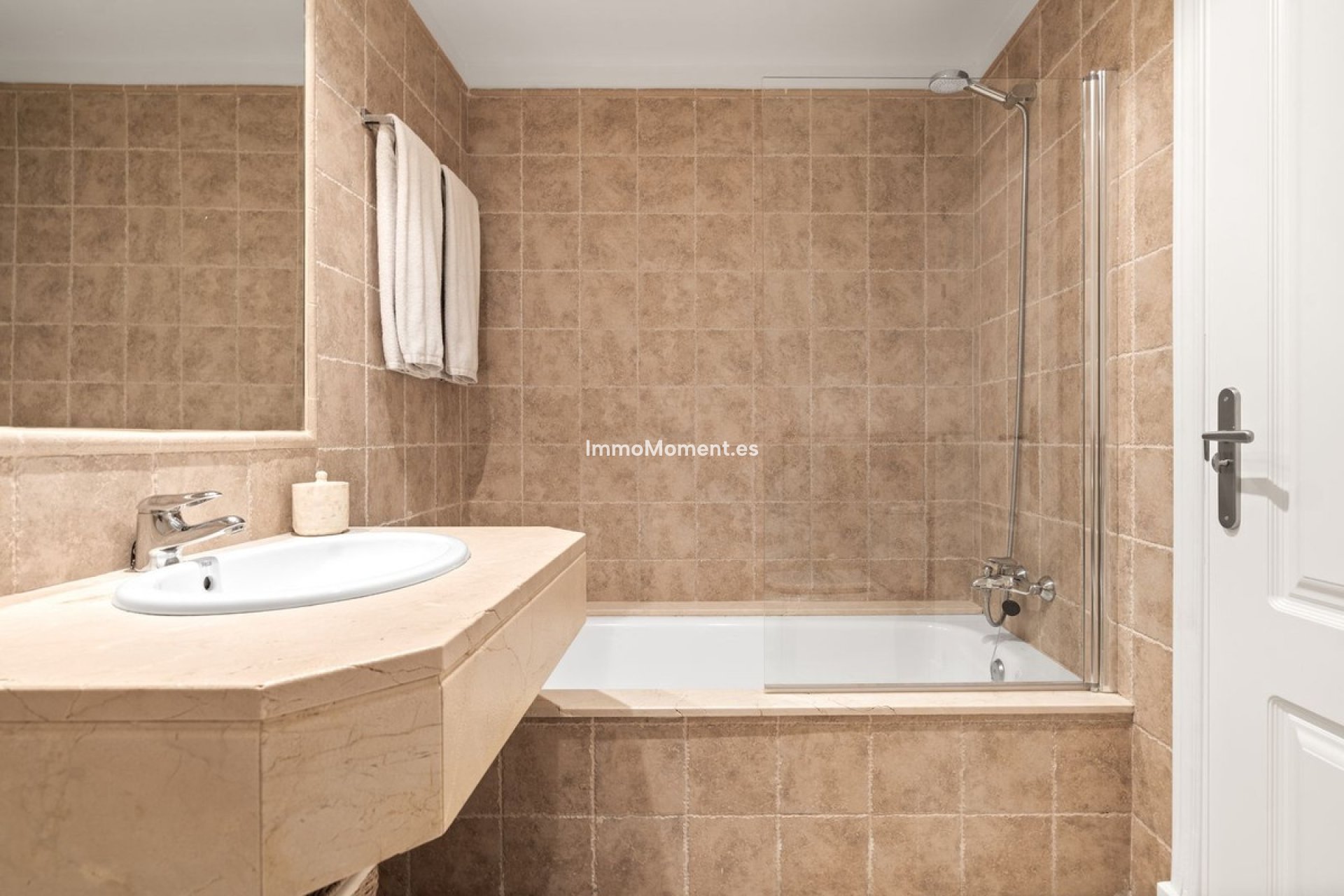 Reventa - Apartamento - Benahavís - Benahavís Centro