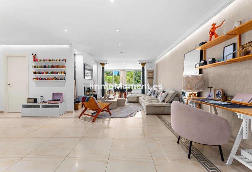 Reventa - Apartamento - Benahavís - Benahavís Centro