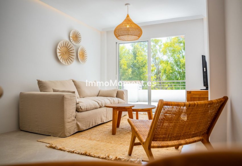 Reventa - Apartamento - Benahavís - Los Arqueros