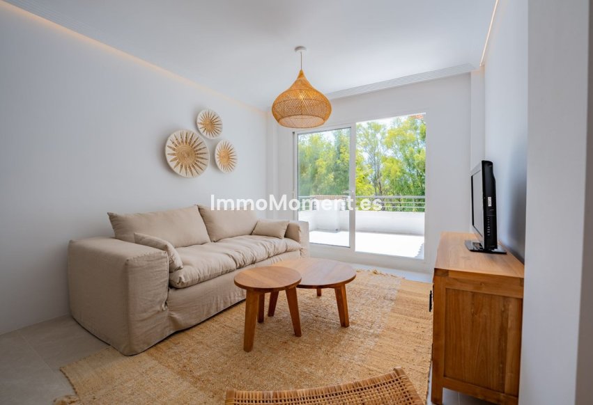 Reventa - Apartamento - Benahavís - Los Arqueros