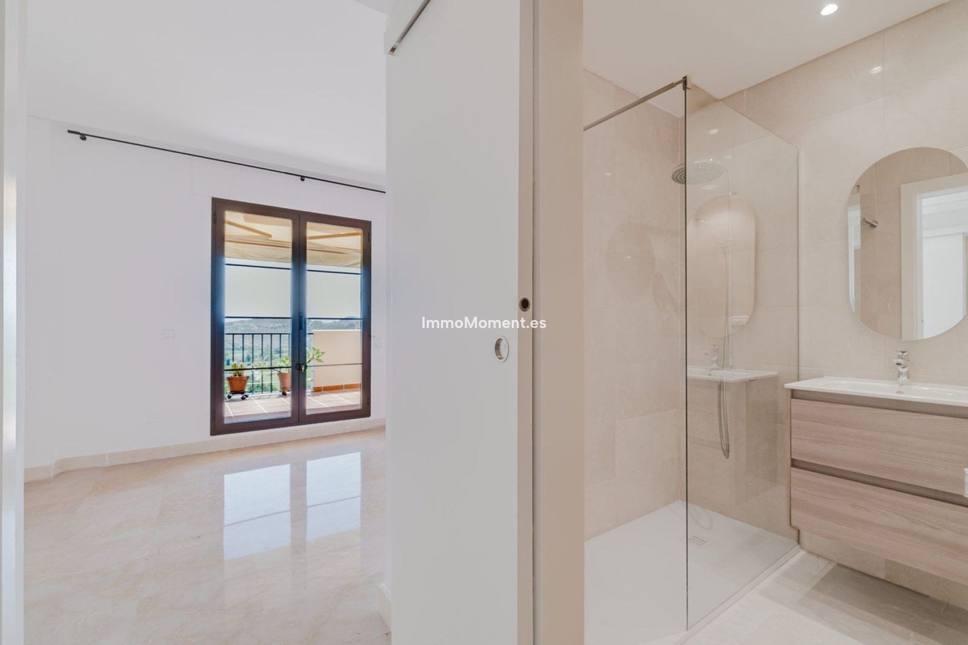 Reventa - Apartamento - Benahavís - Los Arqueros