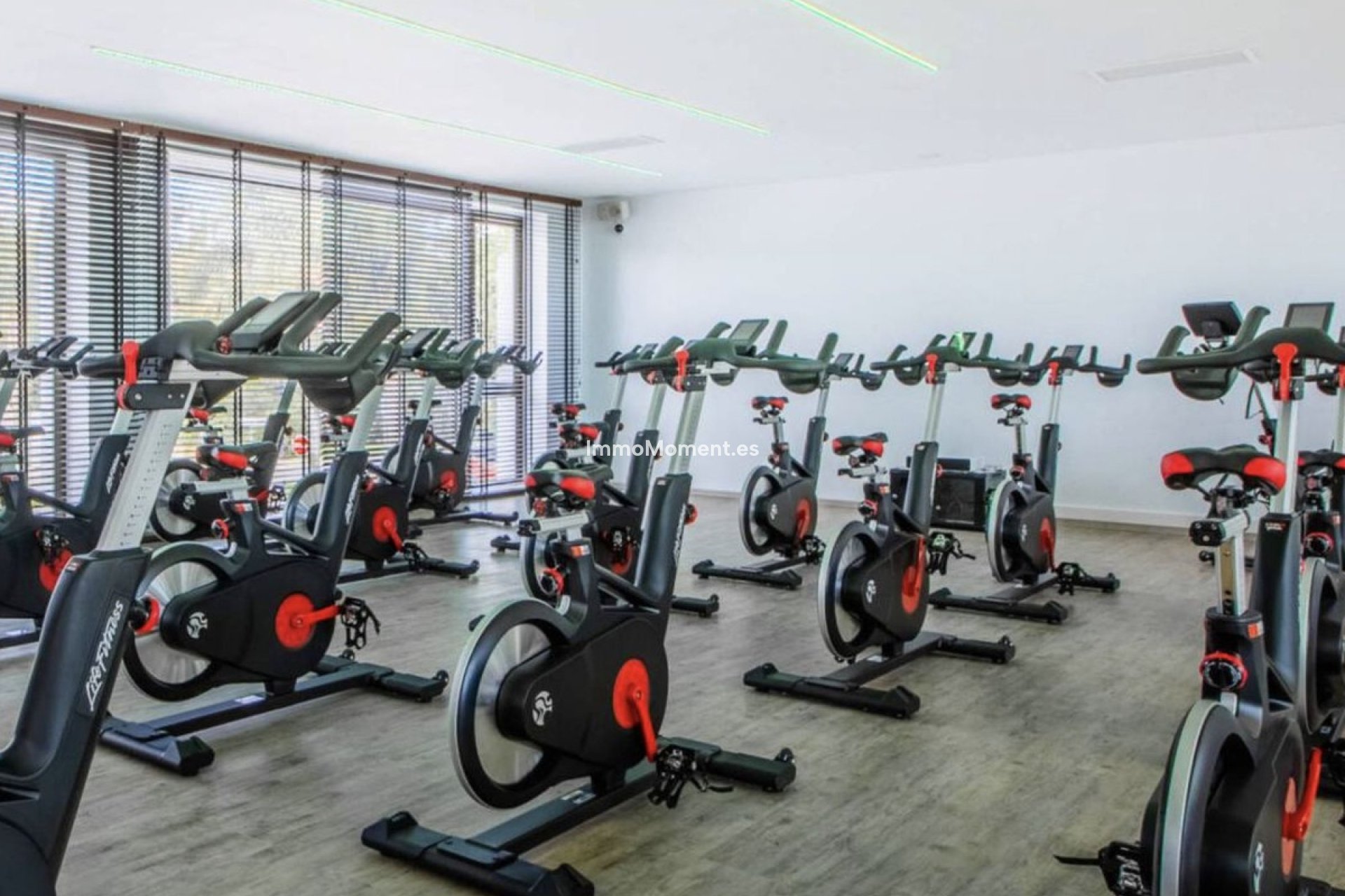 Reventa - Apartamento - Benahavís - Los Arqueros