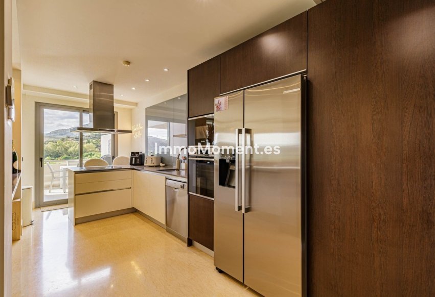 Reventa - Apartamento - Benahavís - Los Arqueros