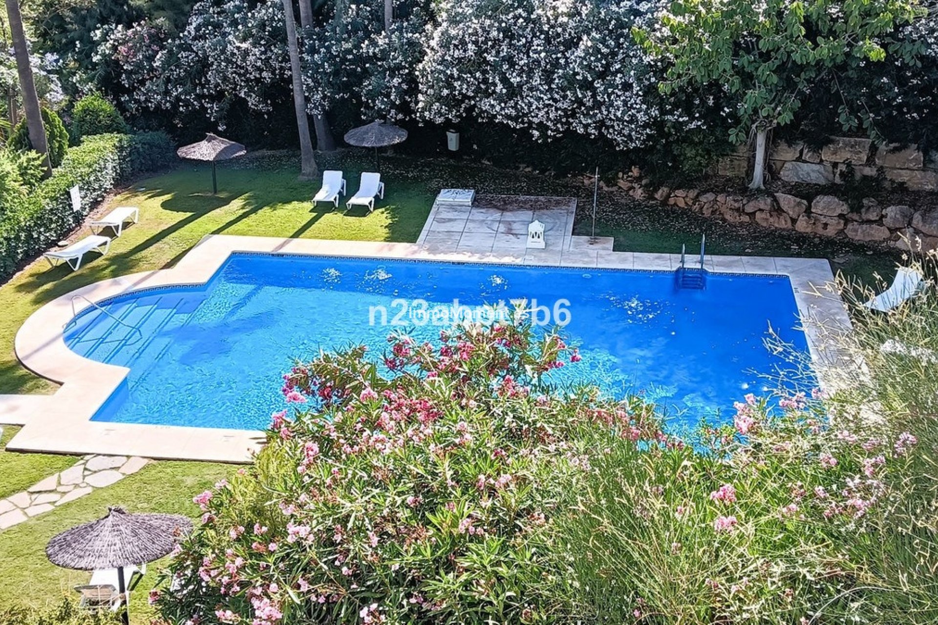 Reventa - Apartamento - Benahavís - Los Arqueros