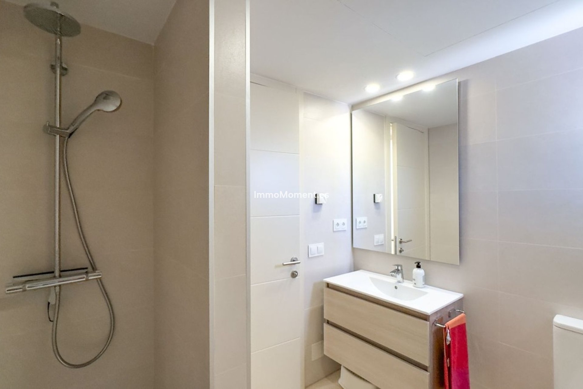 Reventa - Apartamento - Casares - Casares Centro