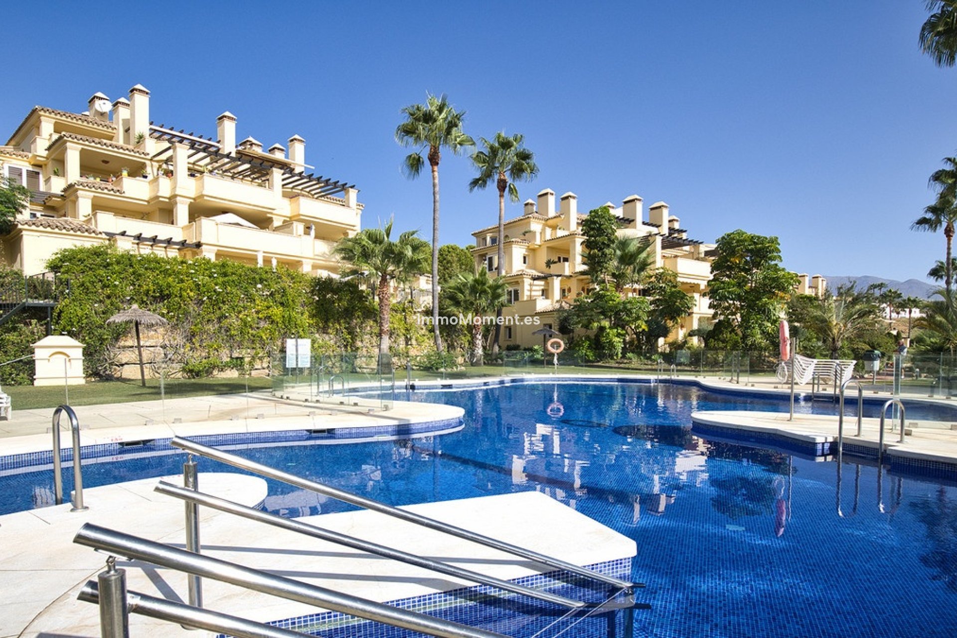 Reventa - Apartamento - Casares - Casares Centro