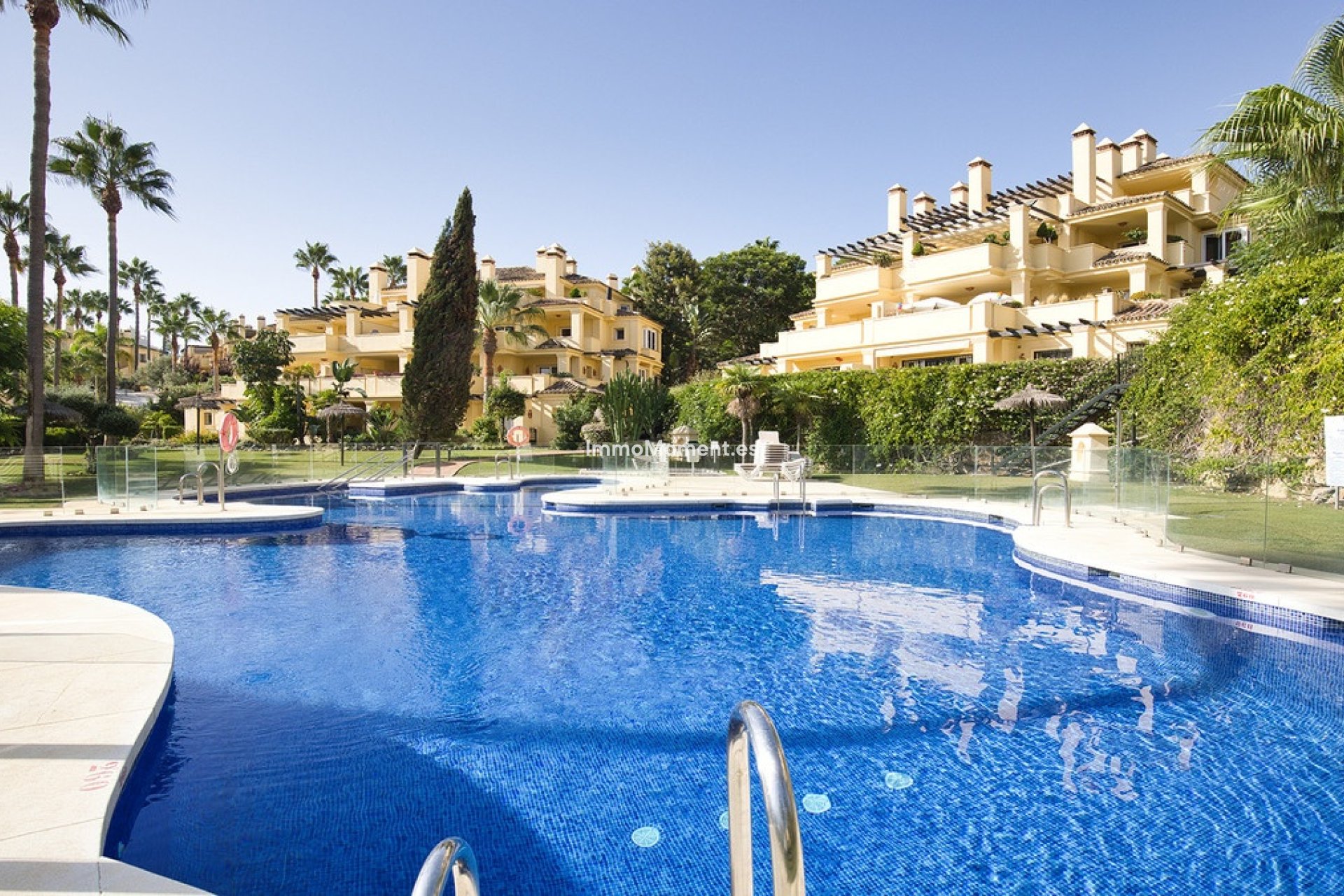 Reventa - Apartamento - Casares - Casares Centro