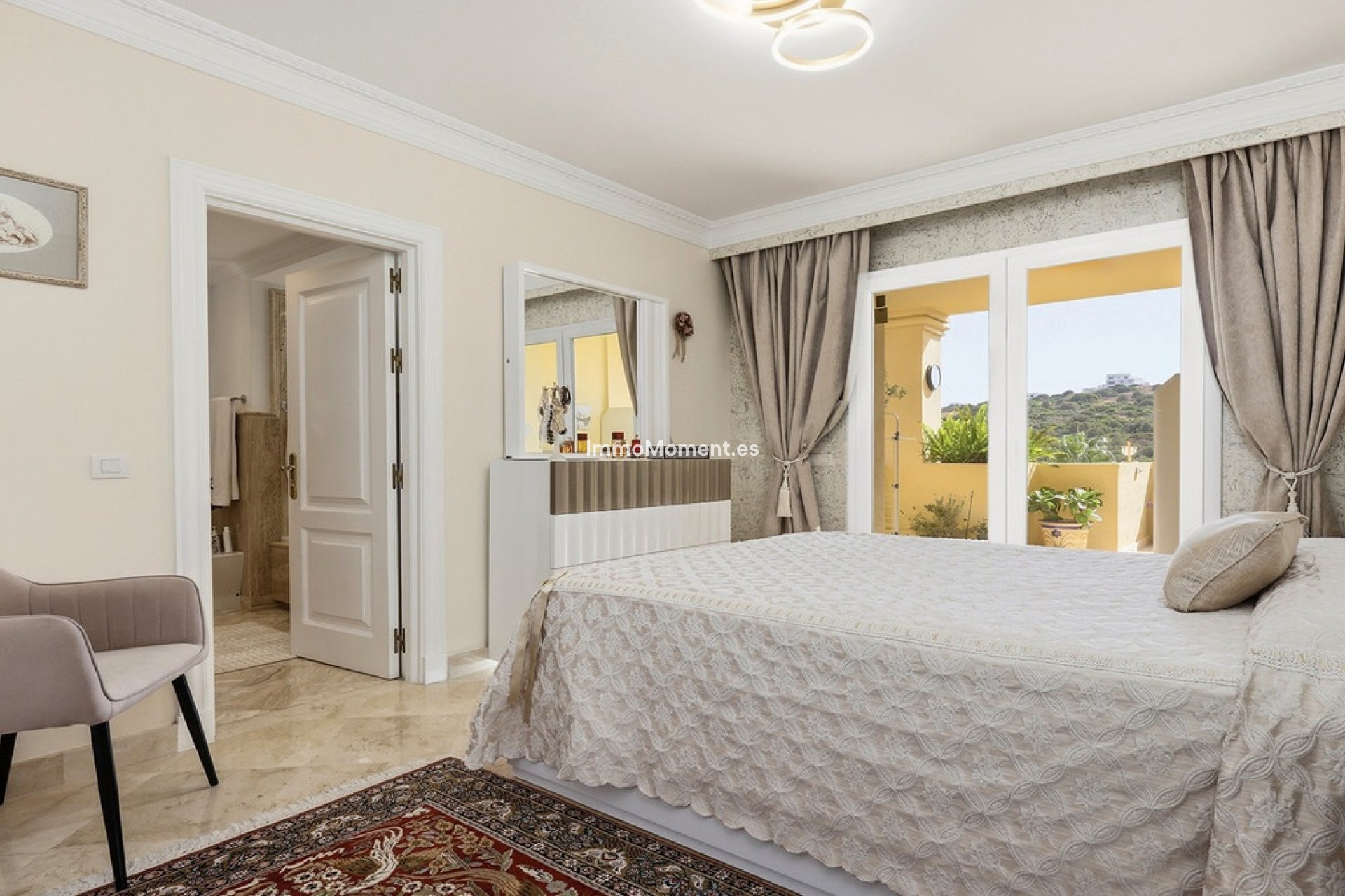 Reventa - Apartamento - Casares - Casares Centro