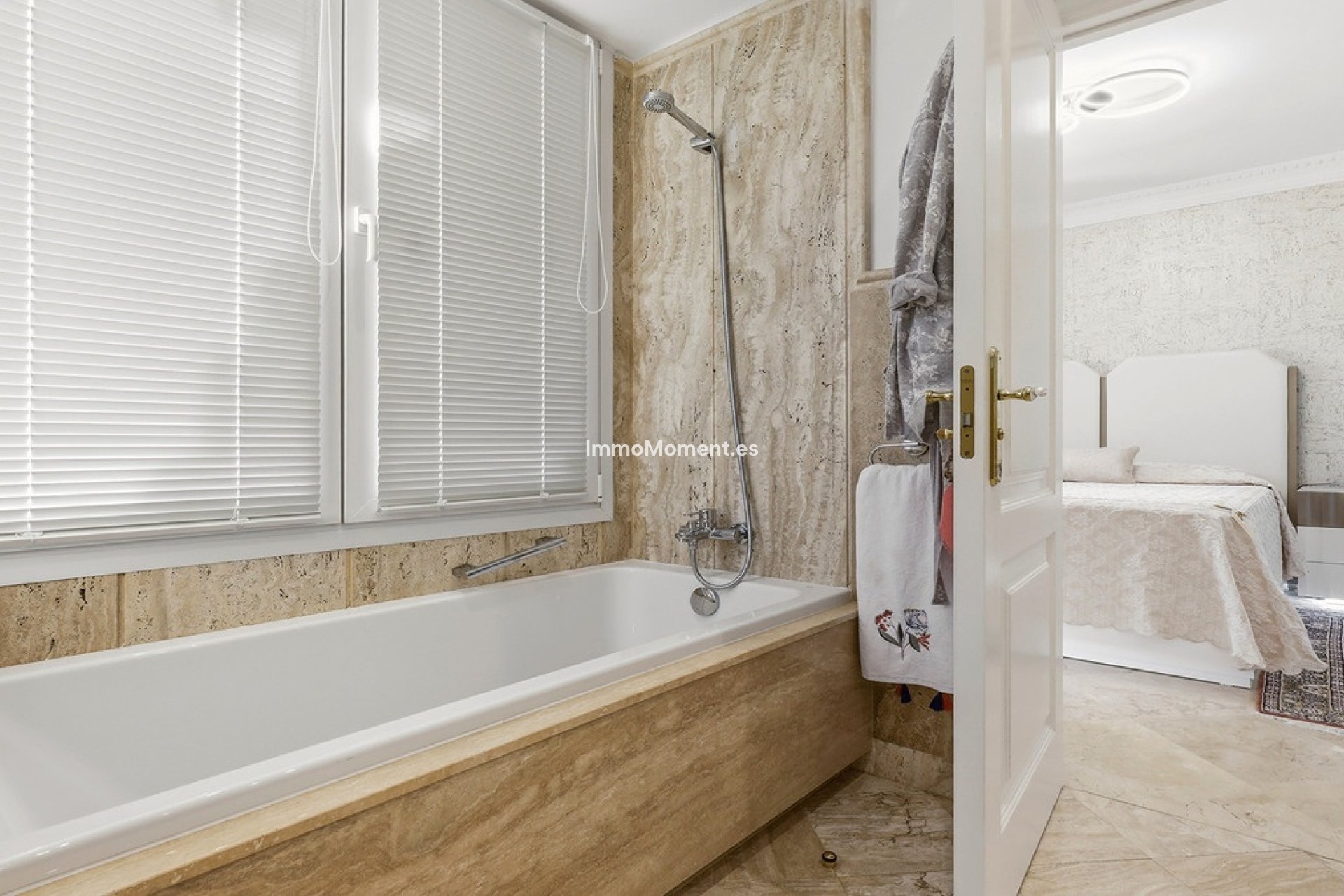 Reventa - Apartamento - Casares - Casares Centro