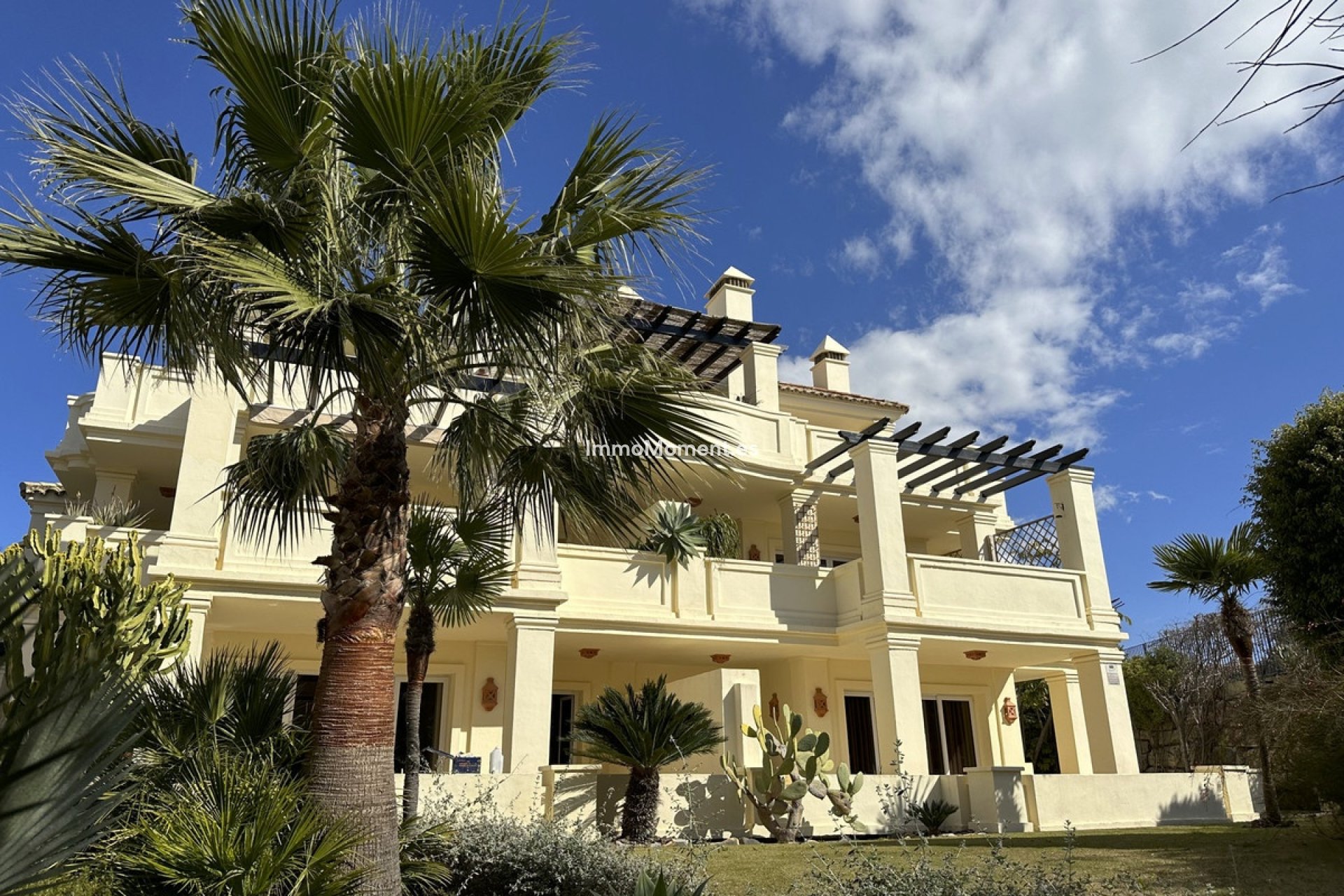 Reventa - Apartamento - Casares - Casares Centro