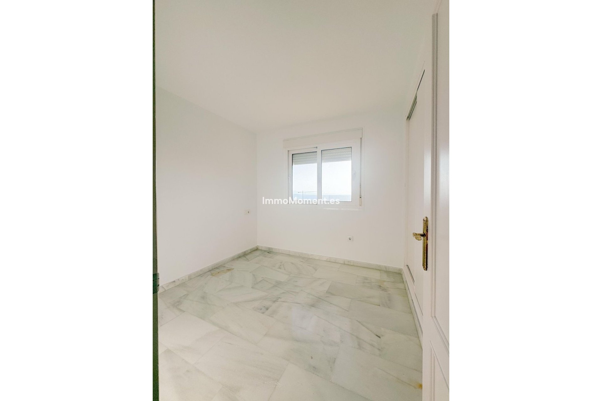 Reventa - Apartamento - Casares - Casares Centro