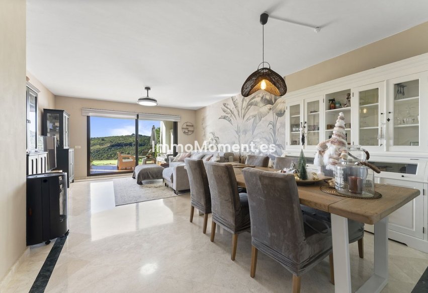 Reventa - Apartamento - Casares - Casares Centro