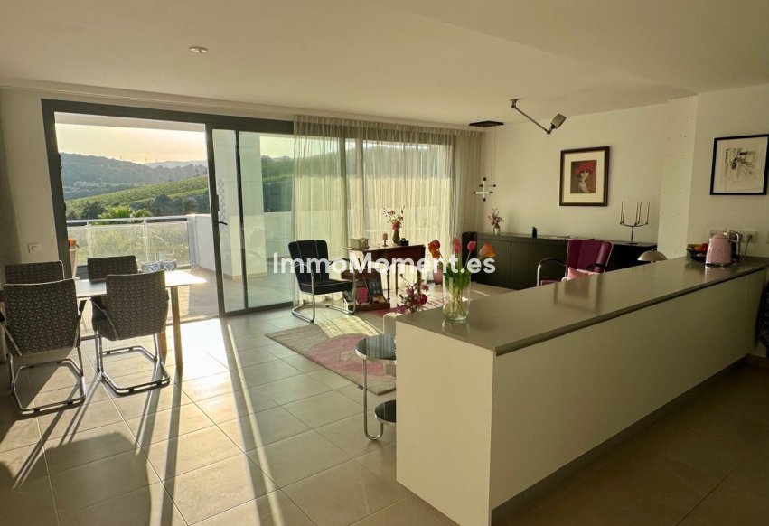 Reventa - Apartamento - Casares - Casares Centro