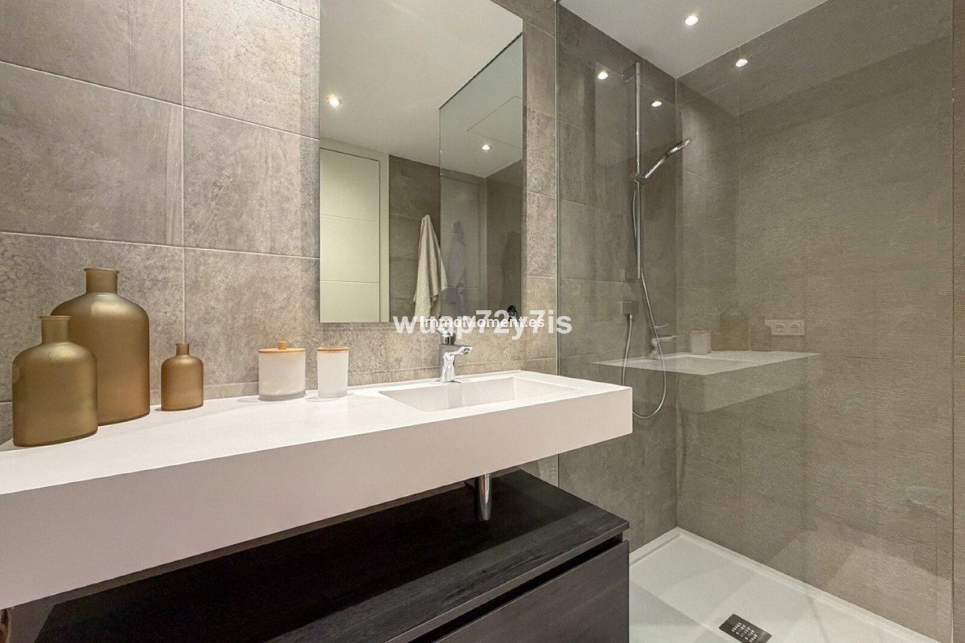 Reventa - Apartamento - Casares - Casares Centro