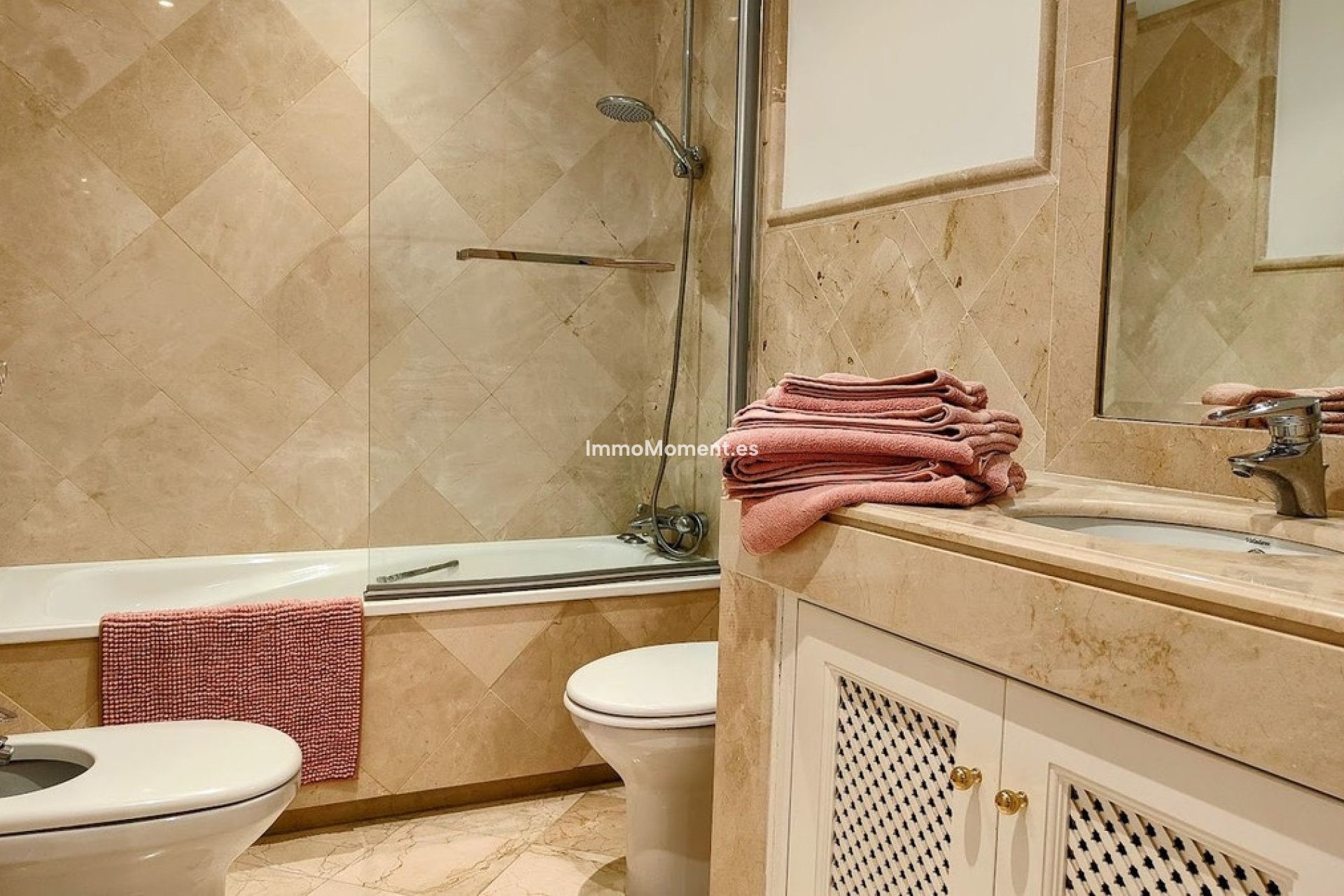 Reventa - Apartamento - Casares - Casares Centro