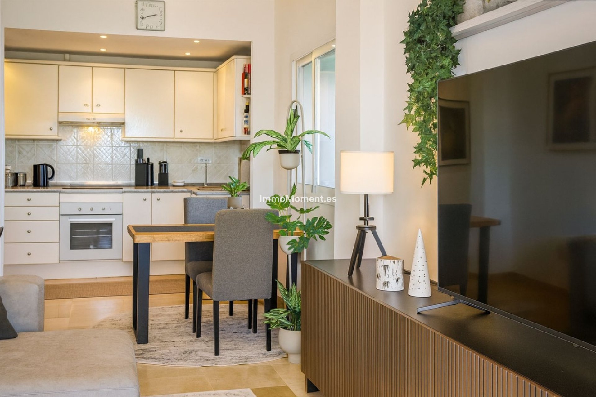 Reventa - Apartamento - Casares - Casares Centro
