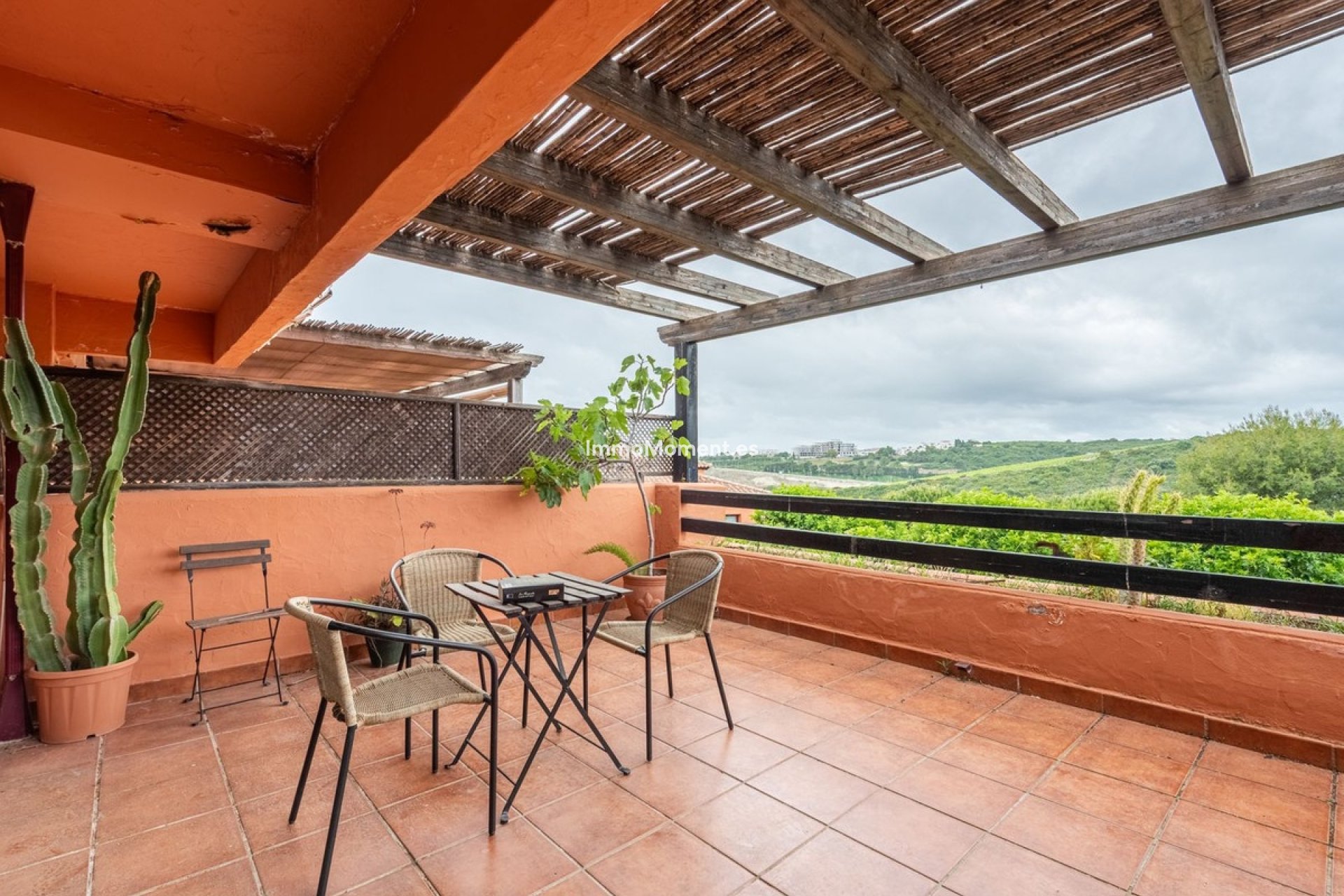 Reventa - Apartamento - Casares - Casares Centro