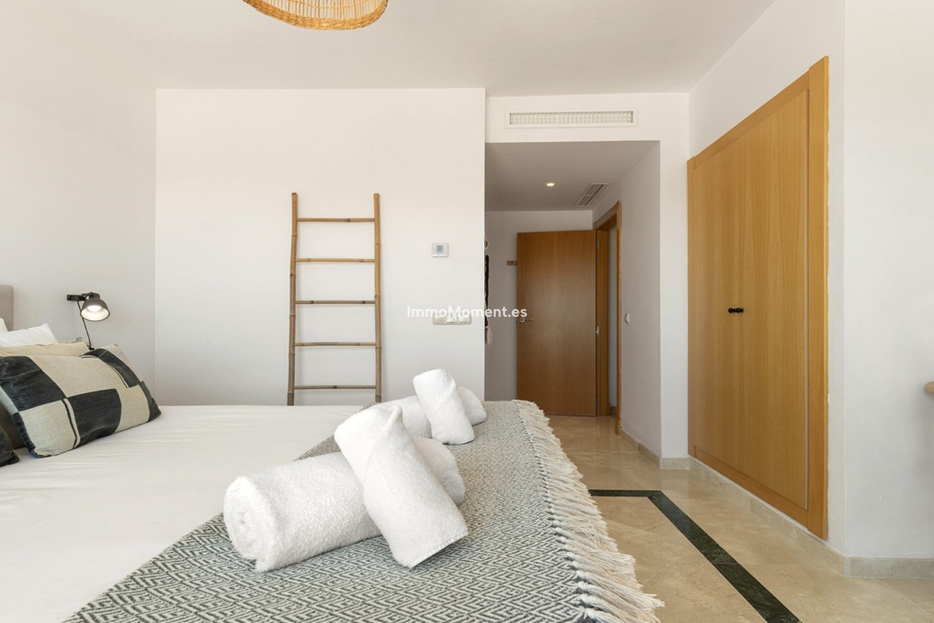 Reventa - Apartamento - Casares - Casares Centro