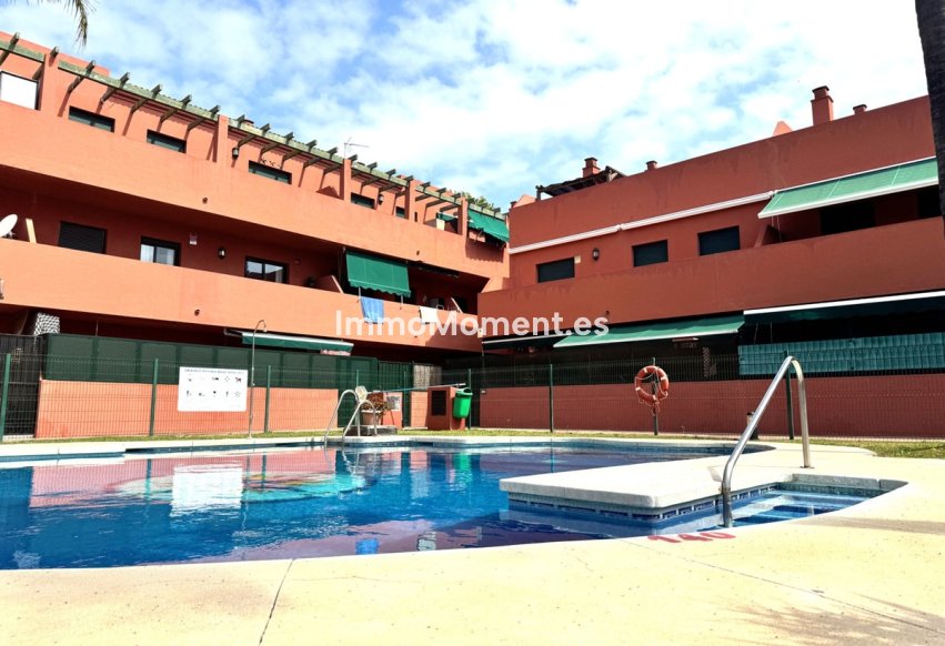 Reventa - Apartamento - Casares - Casares Centro