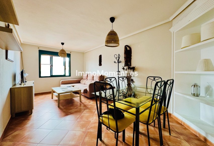 Reventa - Apartamento - Casares - Casares Centro
