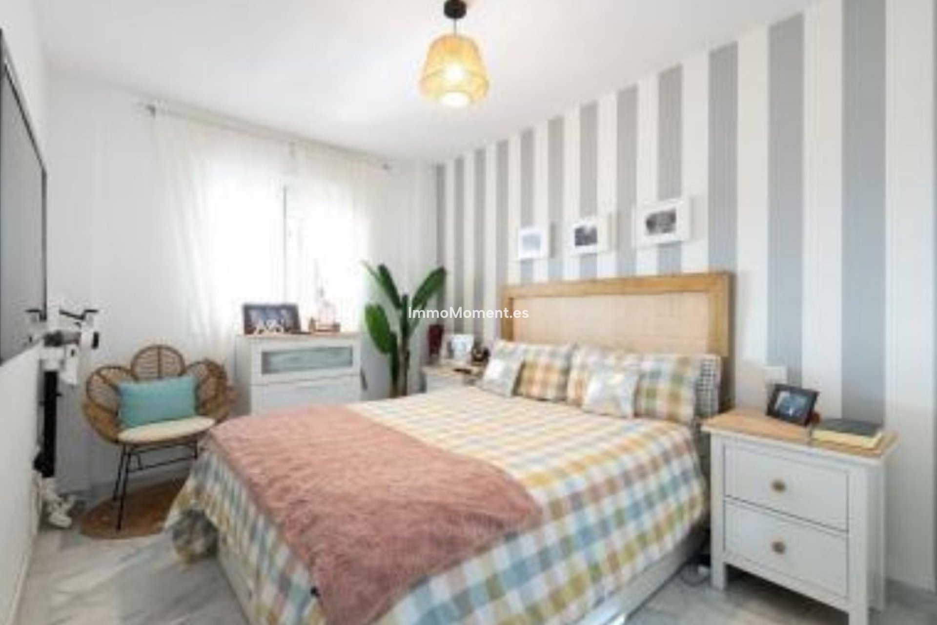 Reventa - Apartamento - Casares - Casares Centro