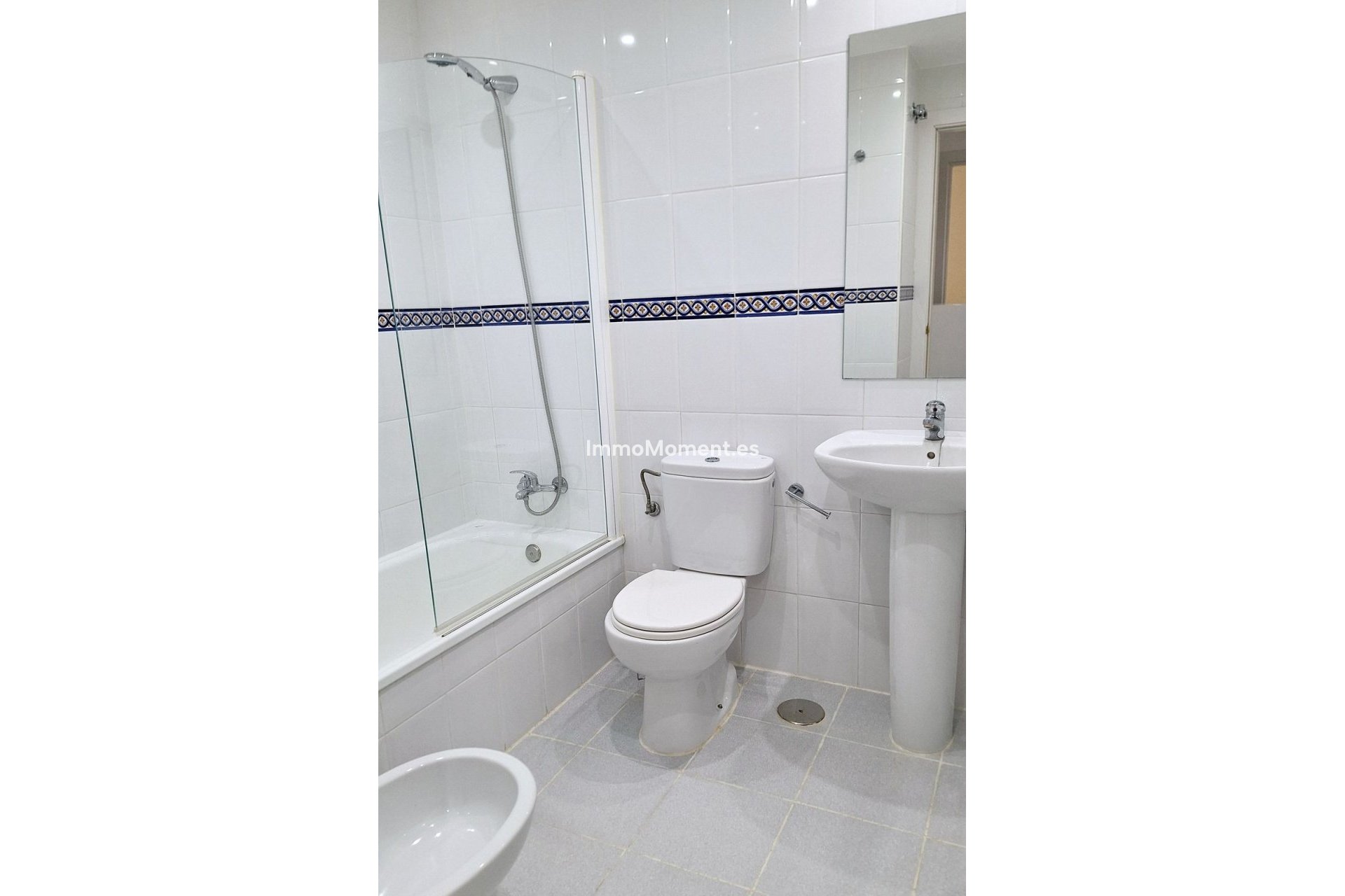 Reventa - Apartamento - Casares - Doña Julia