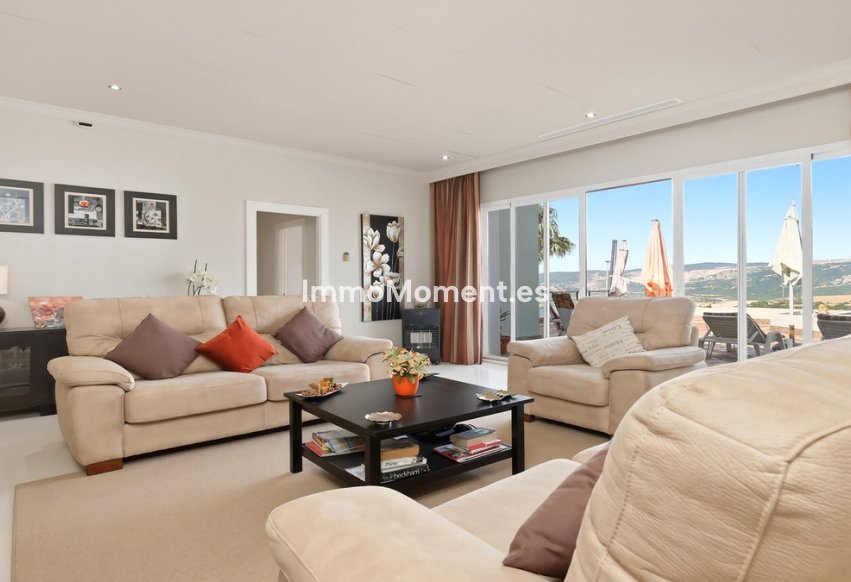 Reventa - Apartamento - Casares - Doña Julia