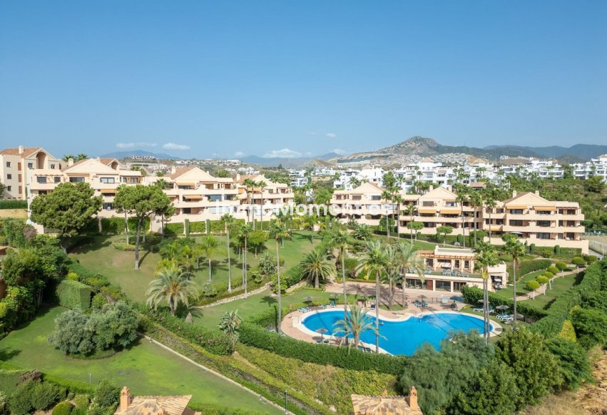 Reventa - Apartamento - Estepona  - Atalaya