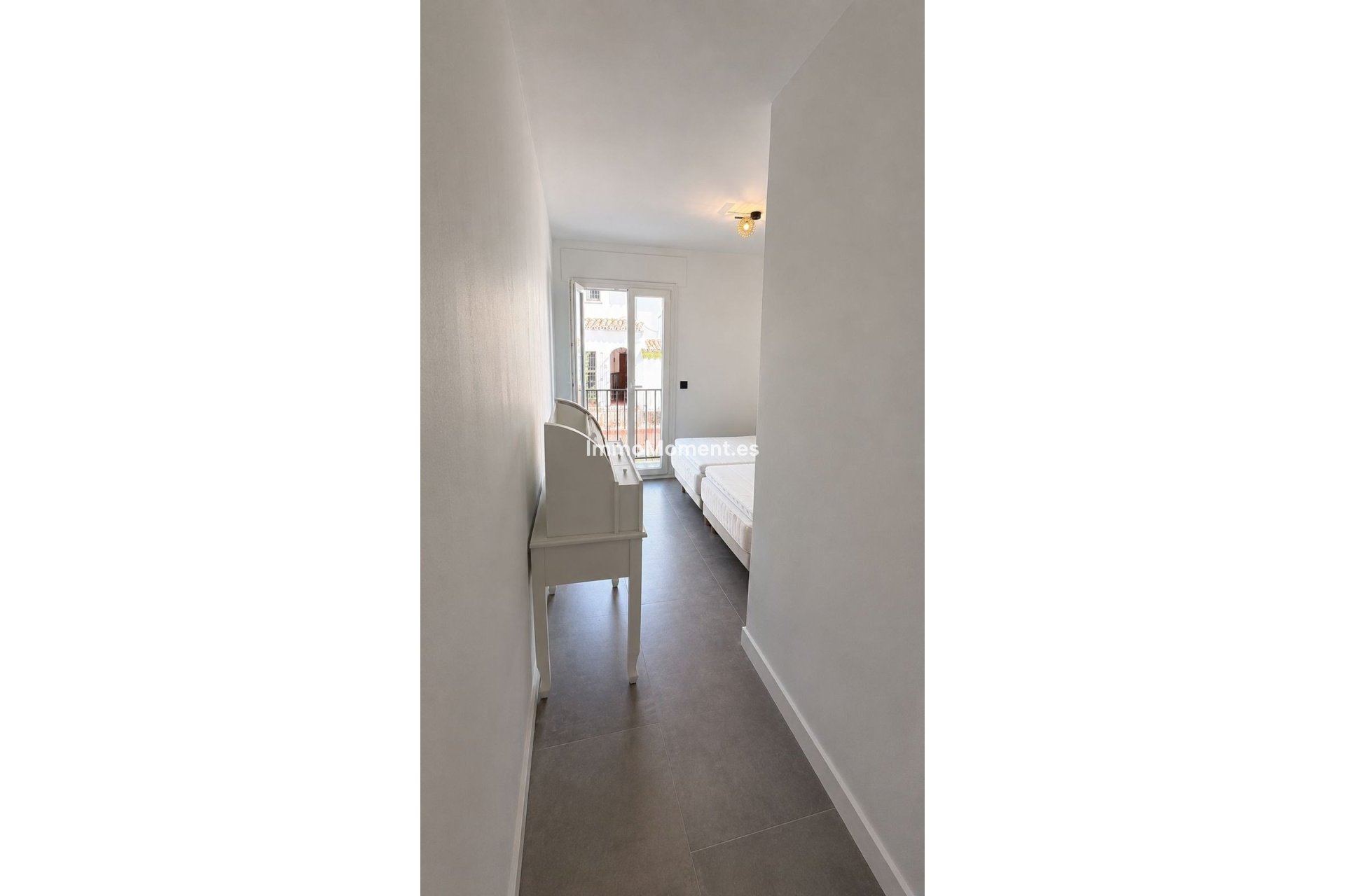 Reventa - Apartamento - Estepona  - Atalaya