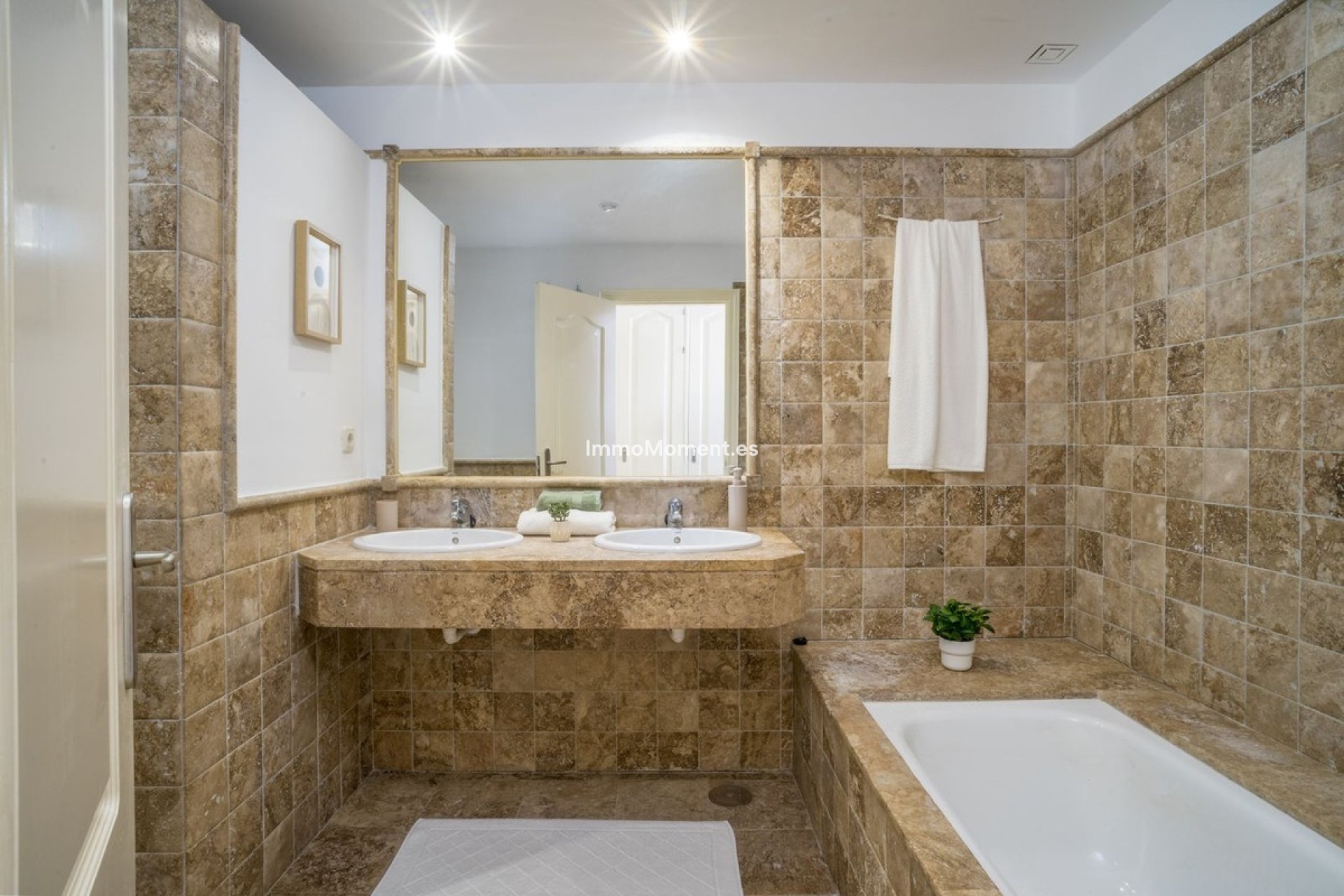 Reventa - Apartamento - Estepona  - Atalaya