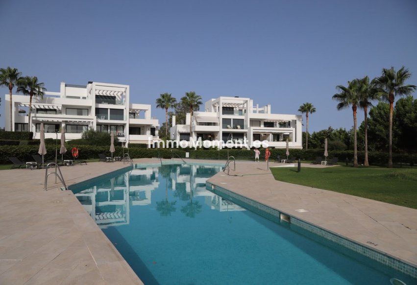 Reventa - Apartamento - Estepona  - Atalaya