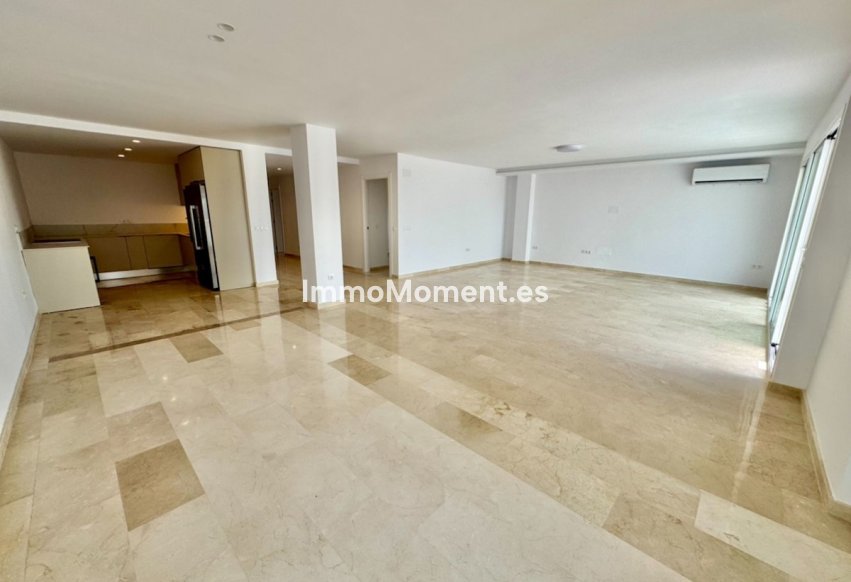 Reventa - Apartamento - Estepona  - Atalaya