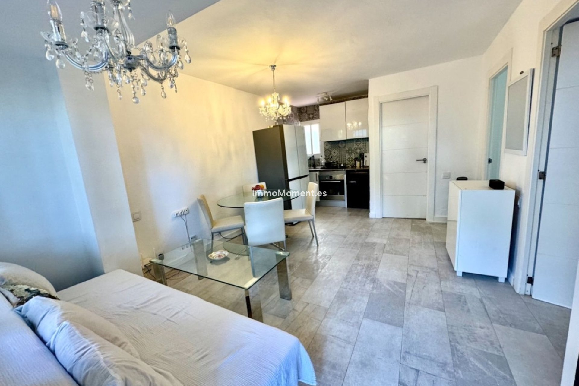 Reventa - Apartamento - Estepona  - Benamara