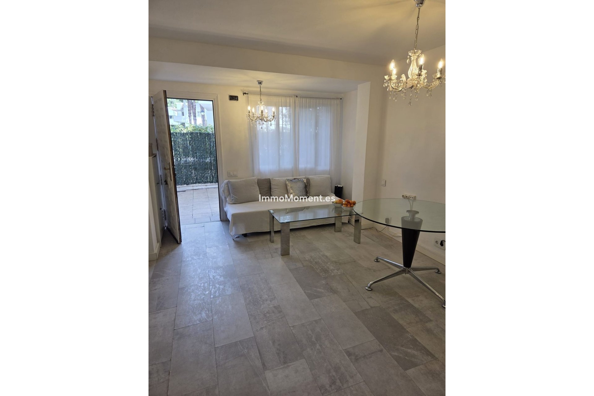 Reventa - Apartamento - Estepona  - Benamara