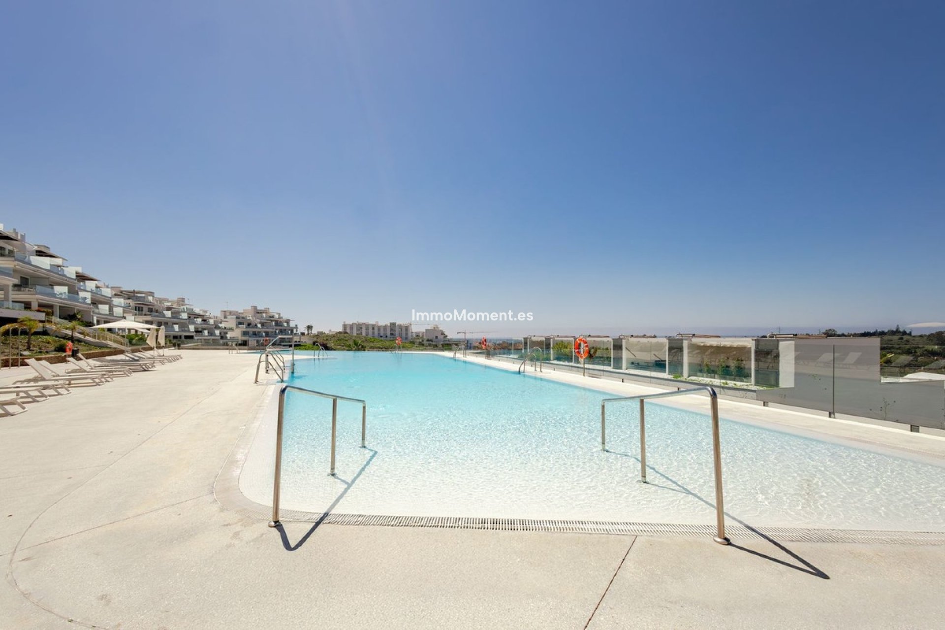 Reventa - Apartamento - Estepona  - Cancelada