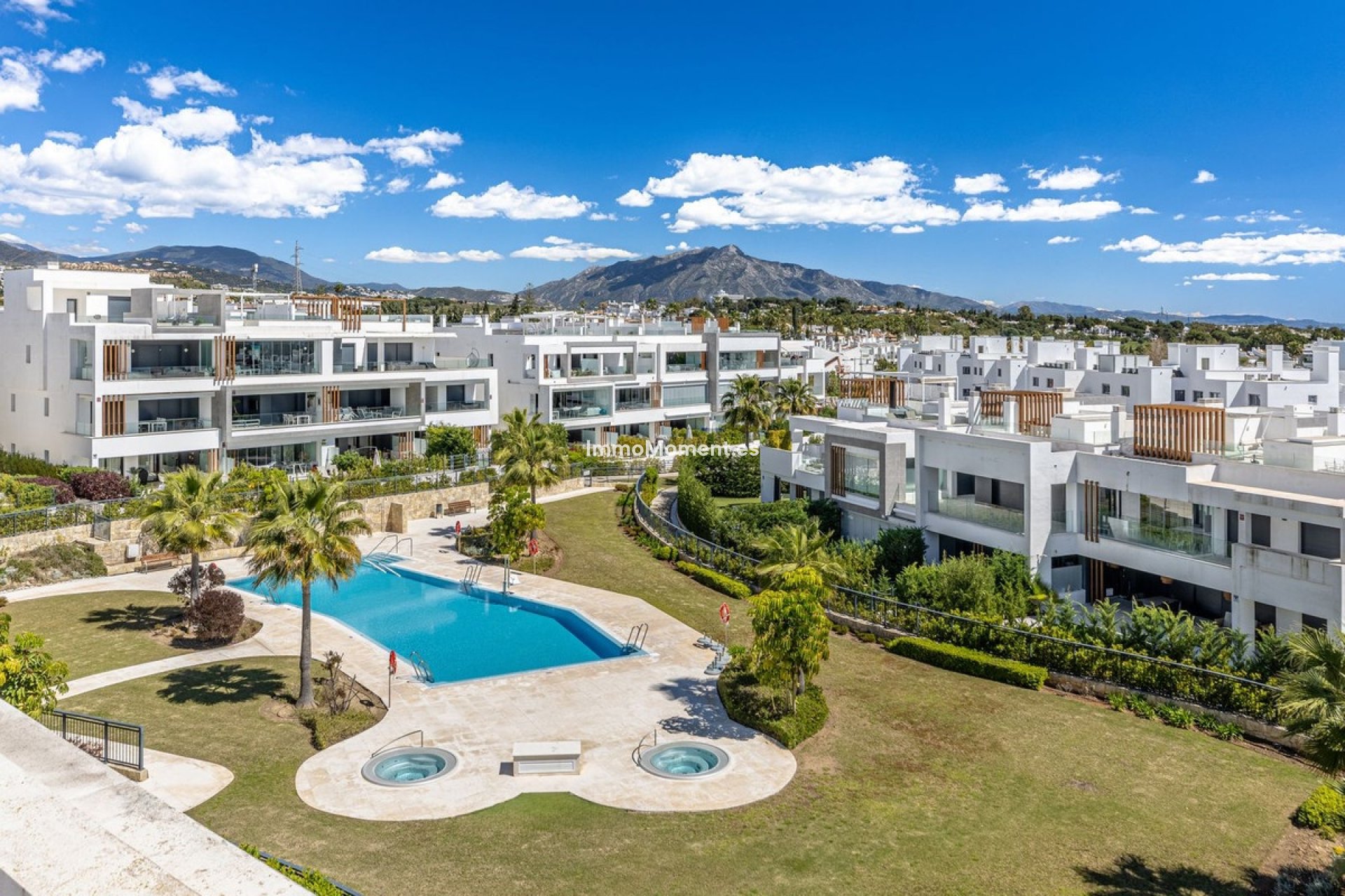 Reventa - Apartamento - Estepona  - Cancelada